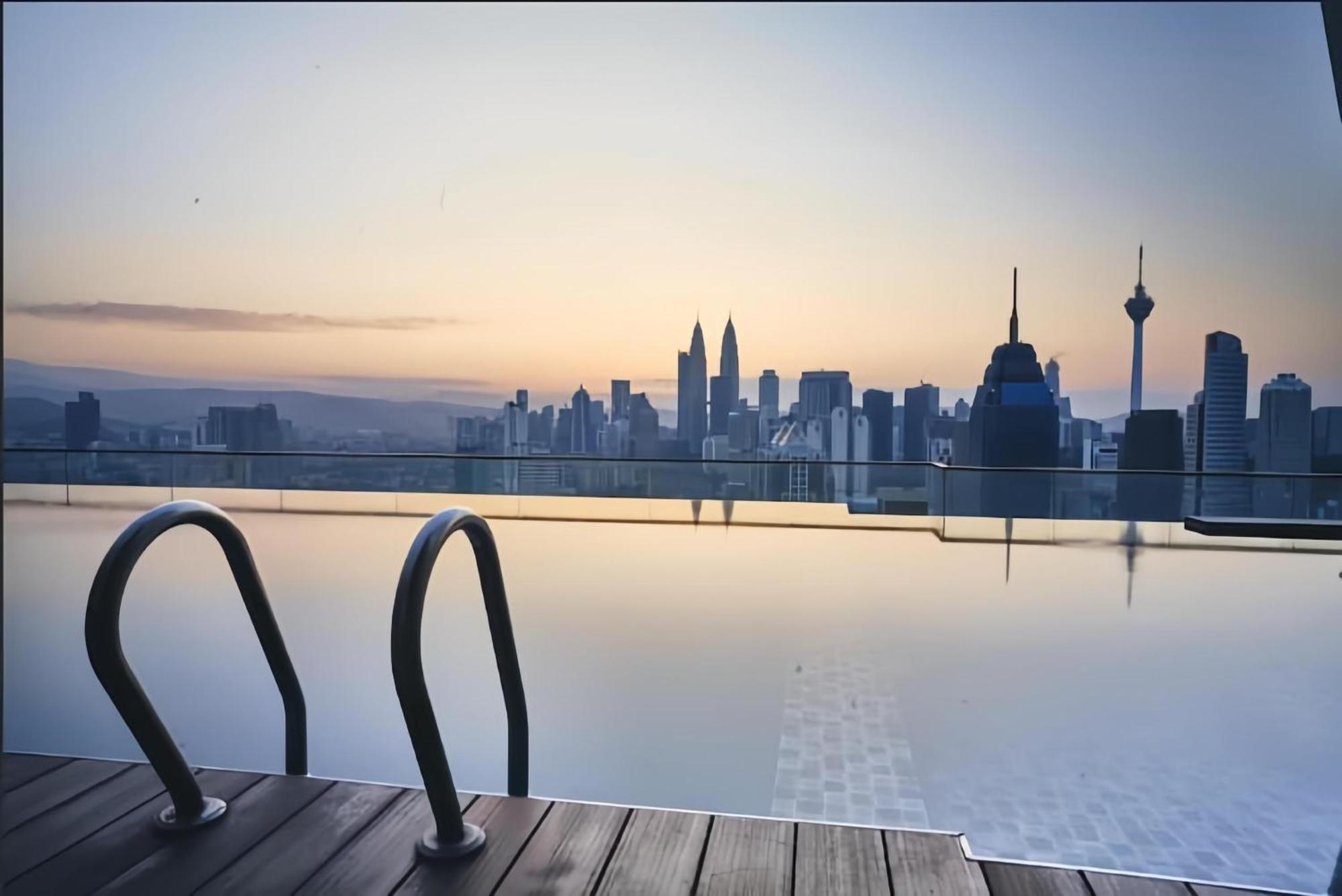 Regalia Exclusive Hostel Kuala Lumpur Eksteriør bilde